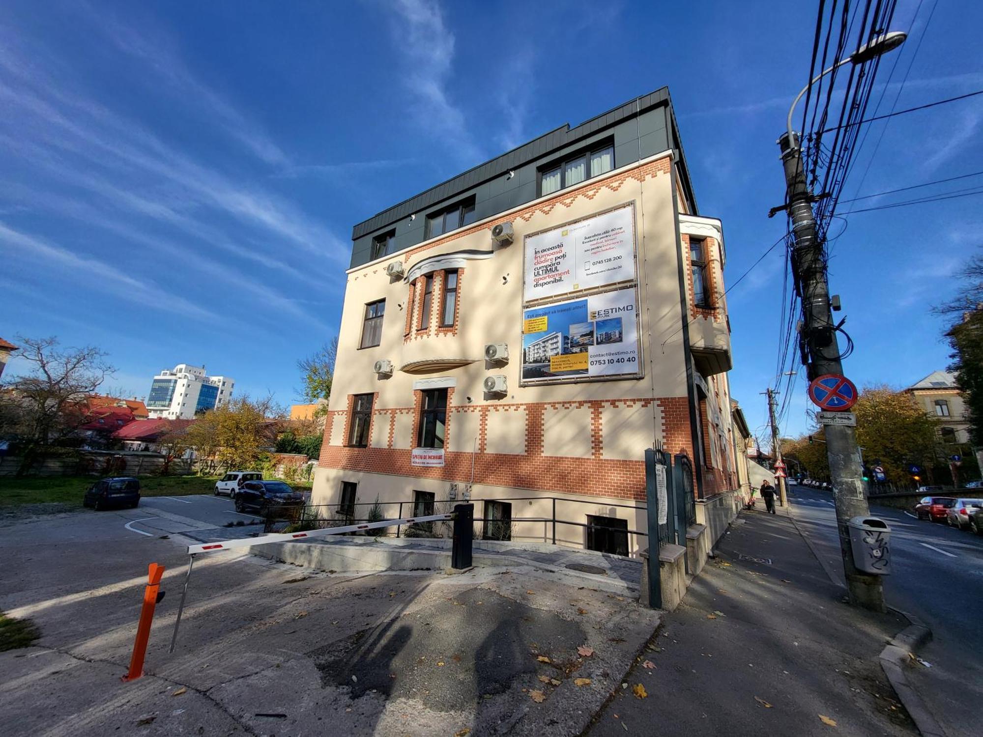 Apartment Ophir